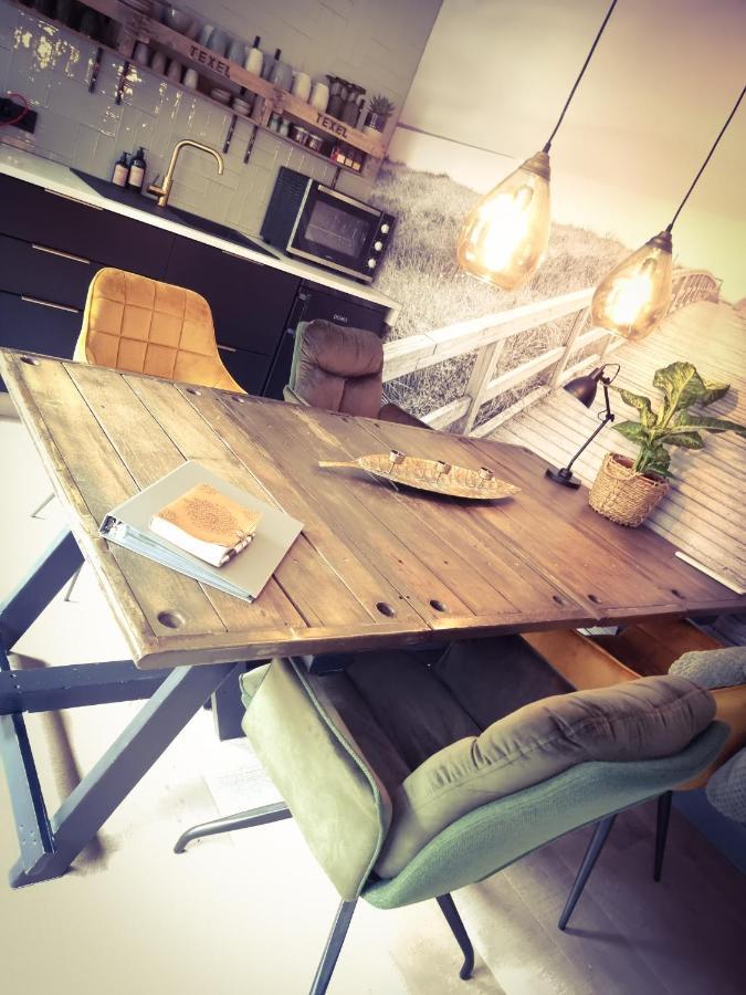 Snurk Texel Bed and Breakfast Den Burg Εξωτερικό φωτογραφία